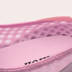 Damesschoenen*Ademende zomerse damessneakers met sleehak