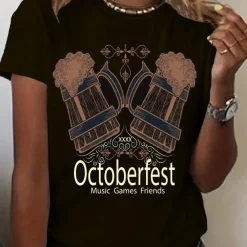 Topjes & Shirts Dames*Agnieszka - Bedrukt t-shirt met zomerse Oktoberfest print voor dames Zwart