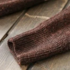 Truien & Vesten Dames*ALOHA - Modieuze Zomerse Coltrui voor Dames Khaki