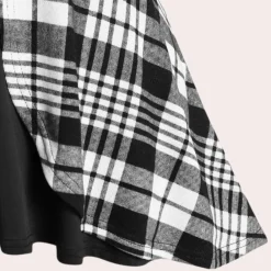 Jurken & Jumpsuits Dames*Andrada - Elegante zomerse geruite jurk voor dames Zwart