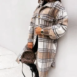 Jassen Dames*AOIFE - Luchtige geruite lange jas voor dames, perfect voor de zomer