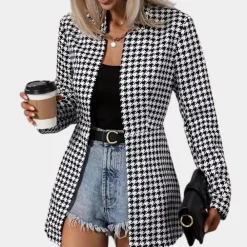 Blazers & Blouses Dames*Arina - Elegante zomerblazer voor dames Zwart en Wit