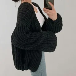 Truien & Vesten Dames*Asta - Stijlvol damesvest met lange mouwen voor de zomer