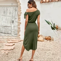 Jurken & Jumpsuits Dames*AUBRIELLA - Zomerse diagonale kraag jurk met split