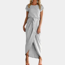 Jurken & Jumpsuits Dames*Augustine - Luchtige zomerse damesjurk met korte mouwen
