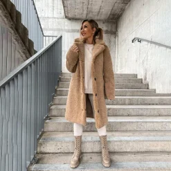 Jassen Dames*AURORA - Lange teddy jas voor dames