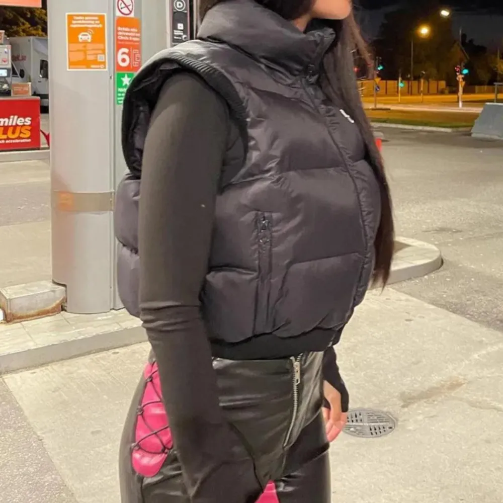 Truien & Vesten Dames*AYLEEN - Modieus Zomervest voor Dames Zwart