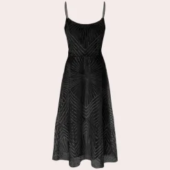 Jurken & Jumpsuits Dames*Blanca - Modieuze Zomerjurk met Elegante Open Rug