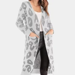 Truien & Vesten Dames*CLOTHILDE - Stijlvol Lang Dames Vest met Luipaardprint voor Zomeravonden