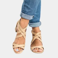 Damesschoenen*Damessandalen met gestapelde hak voor de zomer