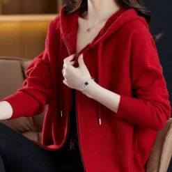 Truien & Vesten Dames*Danika - Comfortabel damesvest met capuchon voor de zomer