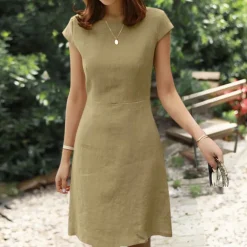 Jurken & Jumpsuits Dames*Effen en modieuze damesjurk voor de zomer