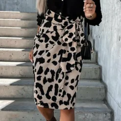 Broeken & Rokken Dames*EHLEYR - Zomerse rok met print Luipaard