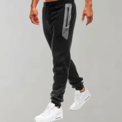 Broeken Heren*EILO - Zomerse joggingbroek met ritszakken Zwart