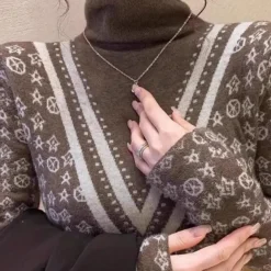 Truien & Vesten Dames*ELANY - Modieuze Zomertrui voor Dames