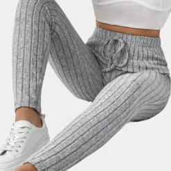 Broeken & Rokken Dames*ELDANA - Geraffineerde Zomerleggings voor Dames Grijs