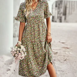 Jurken & Jumpsuits Dames*EMERY - Zomerse gebloemde midi-jurk