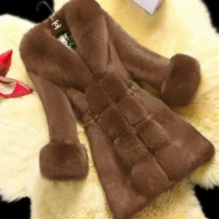 Jassen Dames*GIUSEPPINA - Luxe Pluizige Mantel voor Dames