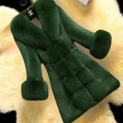 Jassen Dames*GIUSEPPINA - Luxe Pluizige Mantel voor Dames