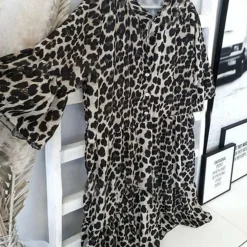 Jurken & Jumpsuits Dames*GRUSHA - Elegante zomerjurk voor dames Luipaardprint