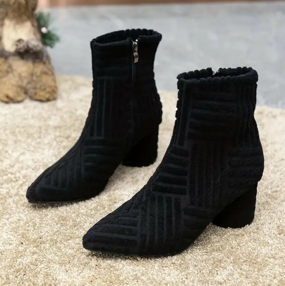 Damesschoenen*HELENA - Zomerse dameslaarzen met dikke hak in effen kleur