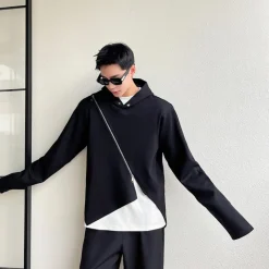 Truien & Vesten Heren*Helmut - Moderne herenhoodie met asymmetrische zoom voor de zomer Zwart