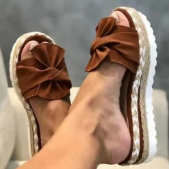 Damesschoenen*Irma - Elegante zomersandalen voor dames met strik