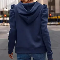 Truien & Vesten Dames*Isadora - Stijlvolle dameshoodie voor de zomer