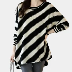 Truien & Vesten Dames*IZZIE - Modieuze Zomerse Trui voor Dames Zwart