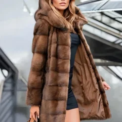 Jassen Dames*Jacinta - Modieus damesjack met capuchon Bruin