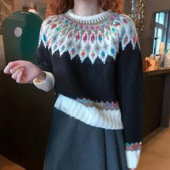 Truien & Vesten Dames*JADIRA - Klassieke Trui voor Dames Zwart