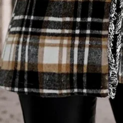 Jassen Dames*Kaia - Comfortabele geruite damesjas voor elke dag, perfect voor de lente en zomer. Geruit Zwart