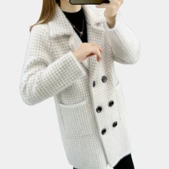 Truien & Vesten Dames*Karola - Stijlvolle Halflange Damesjas voor de Zomer