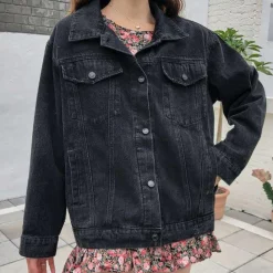 Jassen Dames*KIARA - Elegante Zomerjas voor Dames Zwart