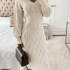 Jurken & Jumpsuits Dames*Layla - GEBREIDE ZOMERJURK MET LANGE MOUWEN