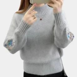 Truien & Vesten Dames*Lichte damestrui met bloemenborduursel voor de zomer