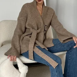 Truien & Vesten Dames*Lotti - Tijdloos Dames Vest met Riem voor de Zomer Bruin