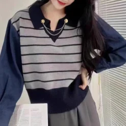 Truien & Vesten Dames*Lujzika - Modieuze Zomersweater met Denim Mouwen voor dames