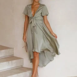 Jurken & Jumpsuits Dames*MINNA - Stijlvolle zomerjurk voor zonnige dagen