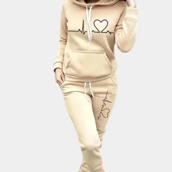 Sets Dames|Jassen Dames*Moderne en stijlvolle zomerset voor dames met capuchon