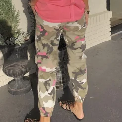 Broeken & Rokken Dames*Myrsini - Stijlvolle en comfortabele camouflagebroeken voor dames - Perfect voor de lente en zomer