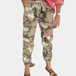 Broeken & Rokken Dames*Myrsini - Stijlvolle en comfortabele camouflagebroeken voor dames - Perfect voor de lente en zomer