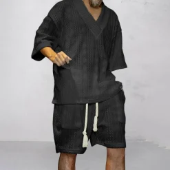 Sets Heren*NICOLÒ - Stijlvol gebreid shirt en shortset voor de zomer