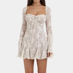 Jurken & Jumpsuits Dames*Nikolina - Romantische Zomer Mini Jurk met Kanten