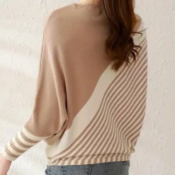 Truien & Vesten Dames*Oleda - Luxe gebreide zomerse trui voor elegante dagen