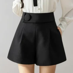 Broeken & Rokken Dames*Paprika - Trendy en chique damesshorts voor de zomer