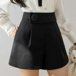 Broeken & Rokken Dames*Paprika - Trendy en chique damesshorts voor de zomer