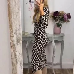 Jurken & Jumpsuits Dames*Paulinka - Zomerse jurk met moderne print voor dames