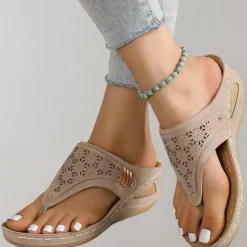 Damesschoenen*Pilvi - Zomerse damespantoffels met sleehak