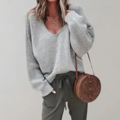 Truien & Vesten Dames*Revna - Casual gebreide damestrui voor de zomer